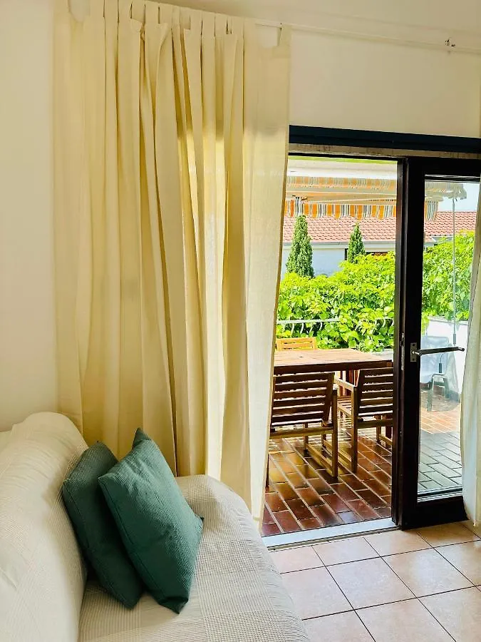 Summer Home Natali Punat Apartment
