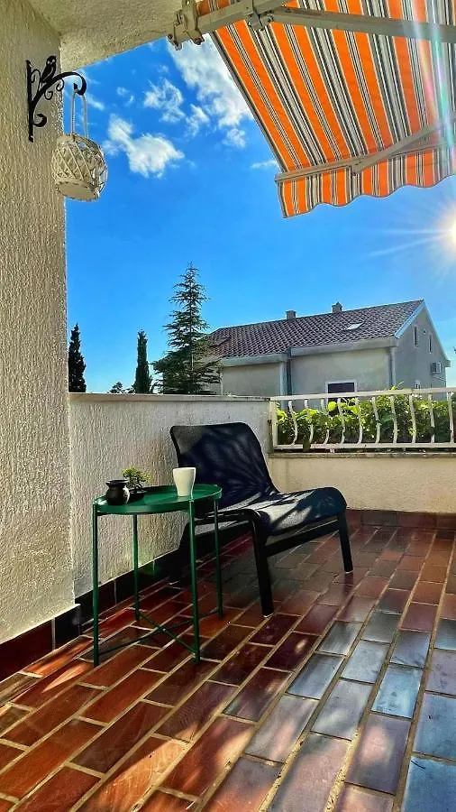 Summer Home Natali Punat
